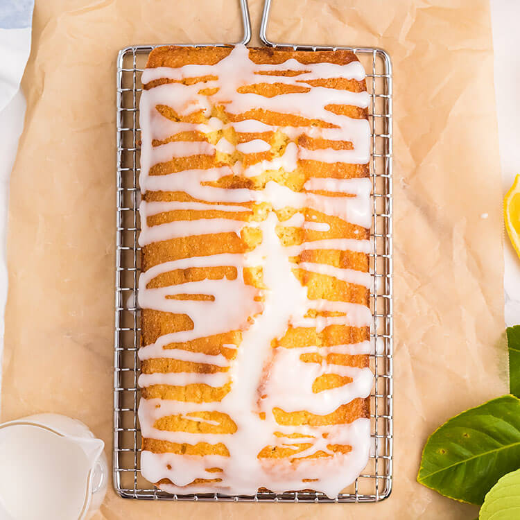 lemon pound cake feature