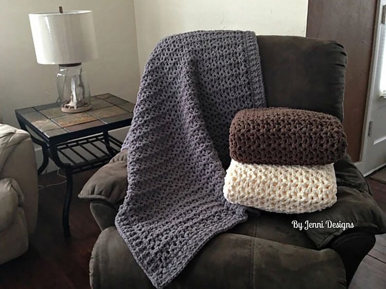 Jenni's Favorite Chunky Throw Blanket