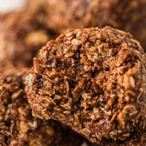 no bake peanut butter chocolate balls feature