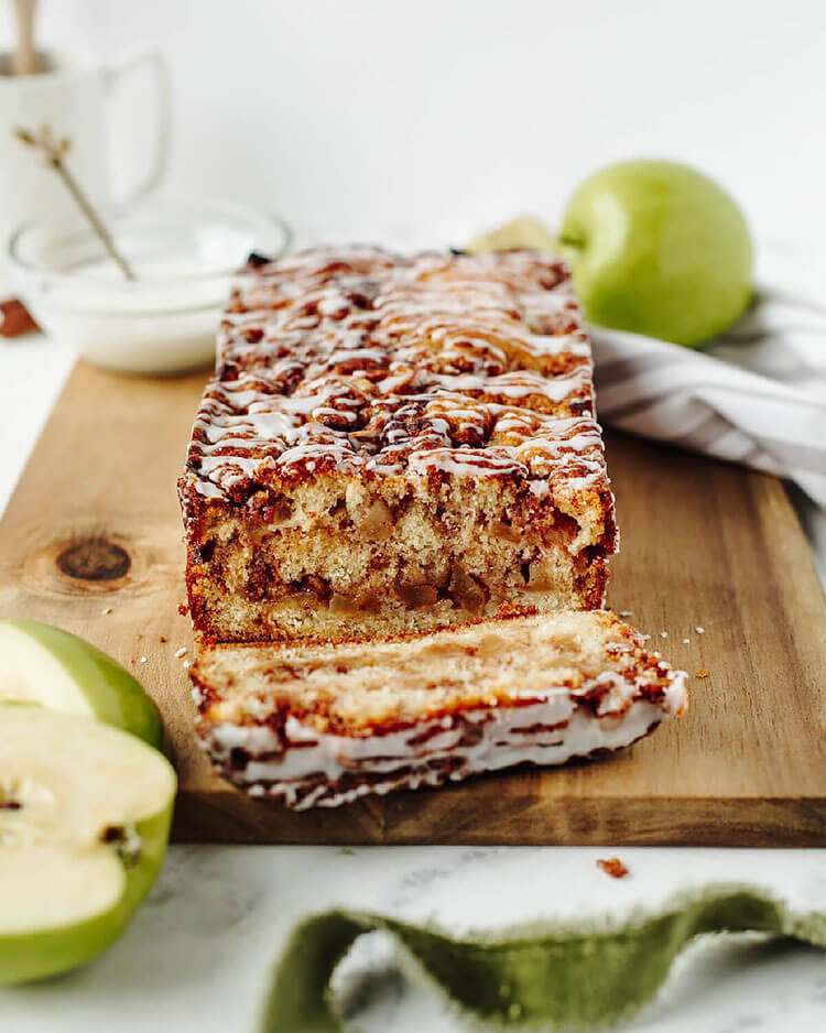 Old-Fashioned Apple Fritter Bread