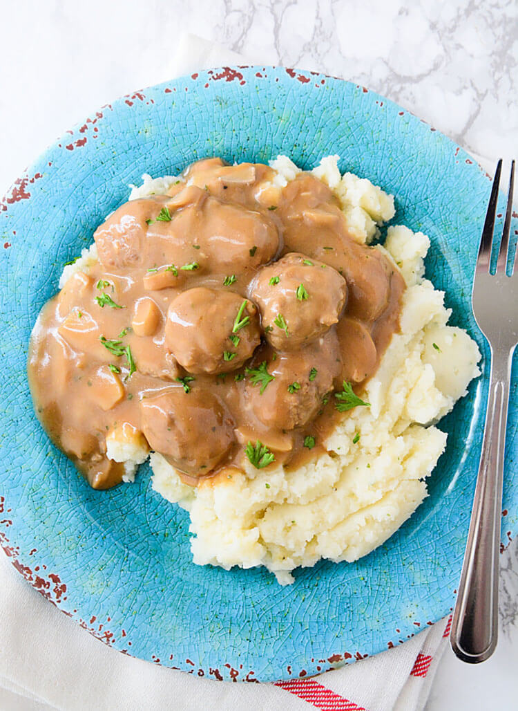 Slow Cooker Meatballs in Creamy Mushroom Sauce