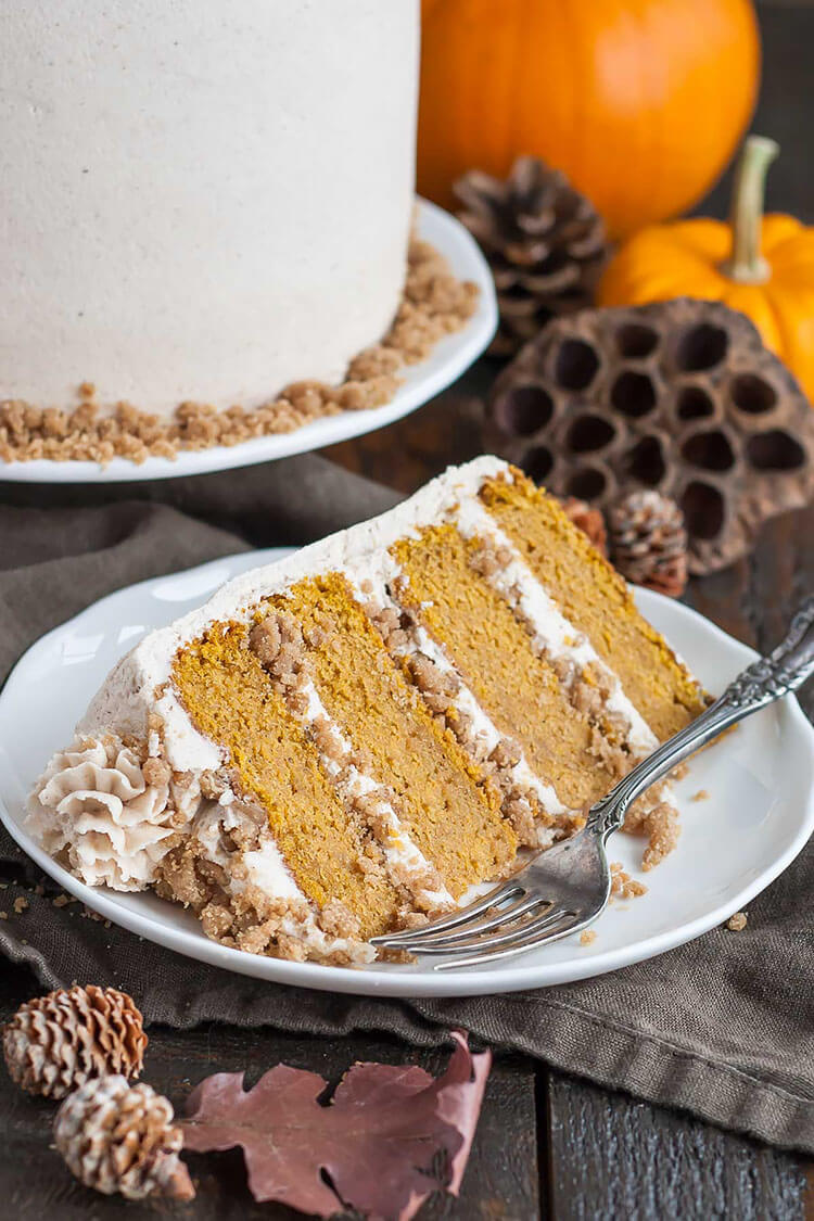 Maple Streusel Pumpkin Cake