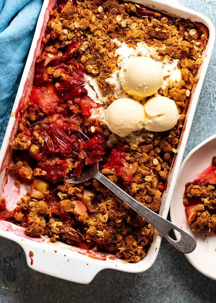 Rhubarb Crumble with Apple