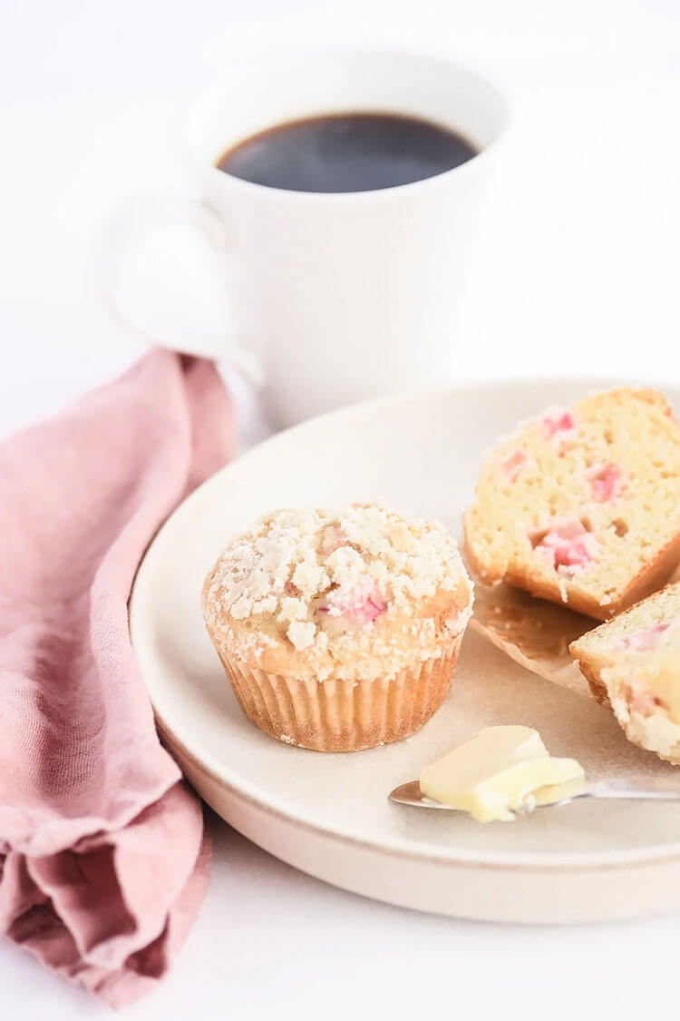 Rhubarb Muffins
