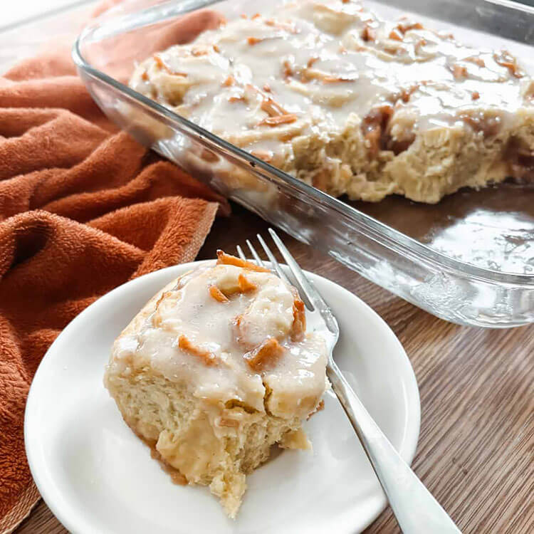 Easy Sourdough Discard Apple Pie Cinnamon Rolls