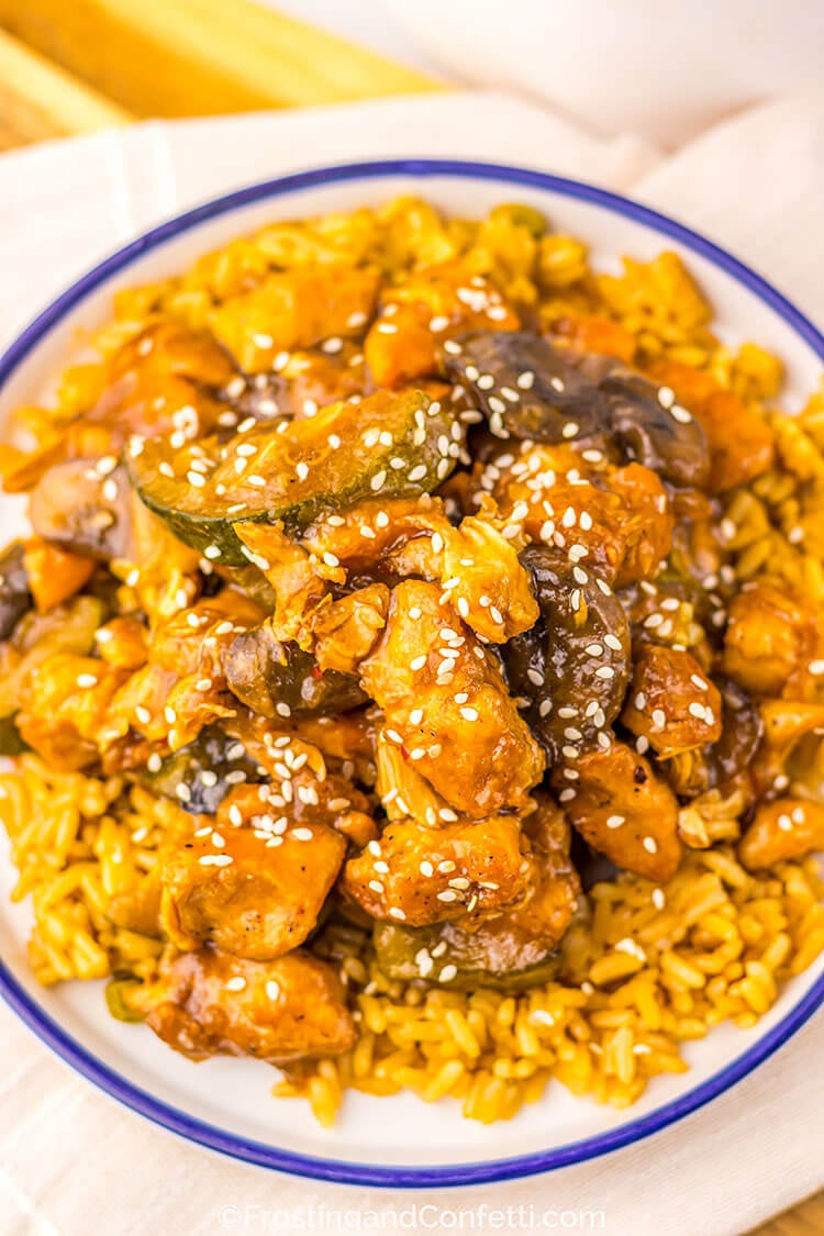 Slow Cooker Mushroom Chicken Top View