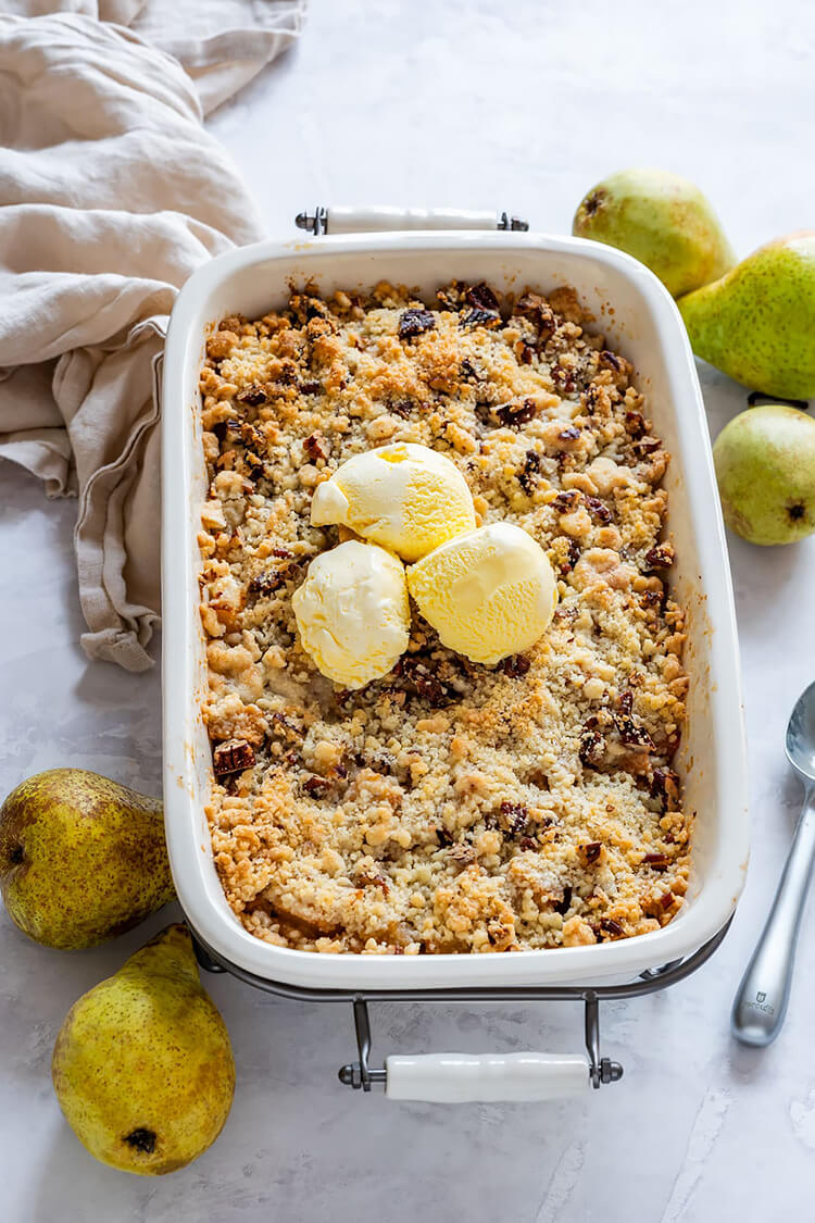 Brown Sugar Pear Crisp